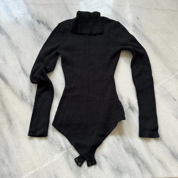 Abecrombie & Fitch Black Slim Turtleneck Sweater Bodysuit Size Small - Picture 2 of 4